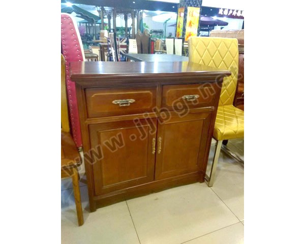 點擊查看商品:酒店餐桌椅